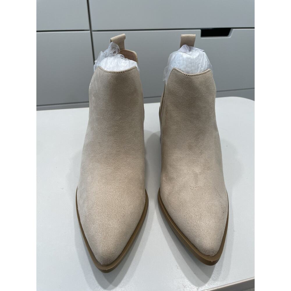 Western Chelsea Low Heel Boots - ZBY- Women's Size 5 - Beige Suede - New In box!